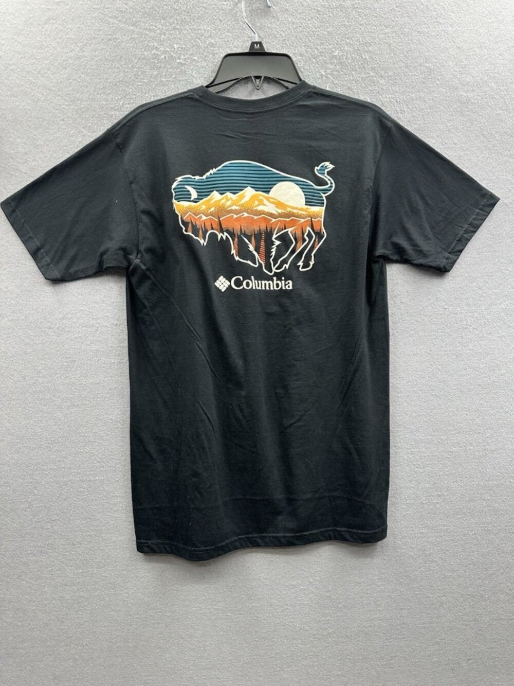 Columbia Crew Neck Graphic T-Shirt Mens Size M Black Outdoor Sportswear Tee NWT